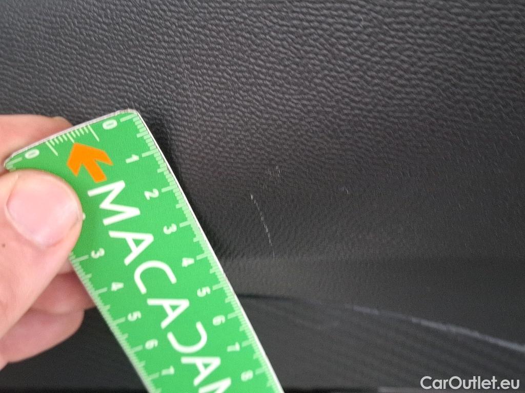  Peugeot  2008  Allure Business 1.2 PureTech 130CV BVM6 E6d #19