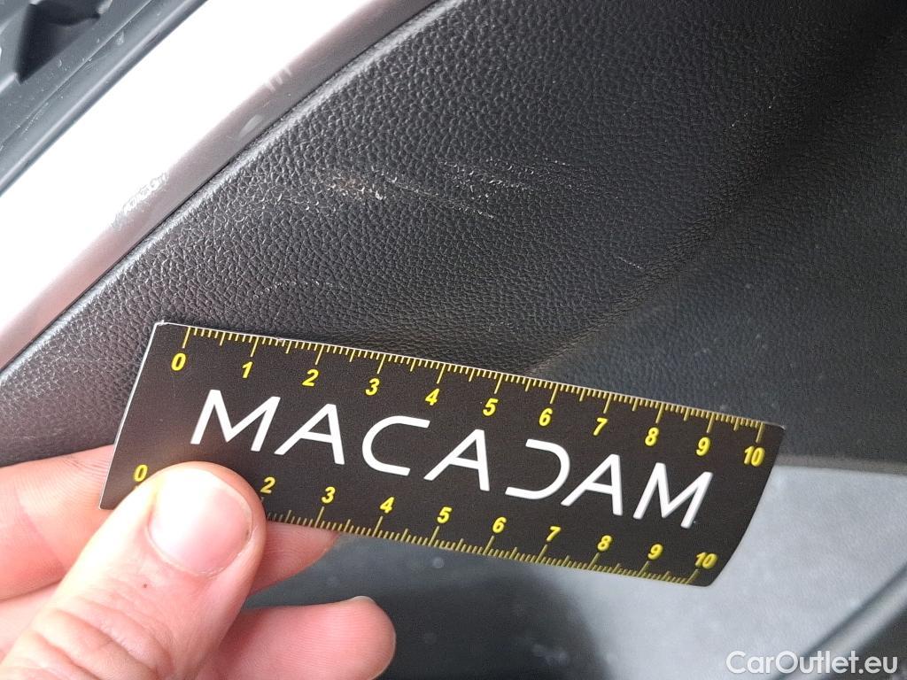  Opel   Grandland X Grandland X Elegance Business 1.5 130CV BVA8 E6d #14