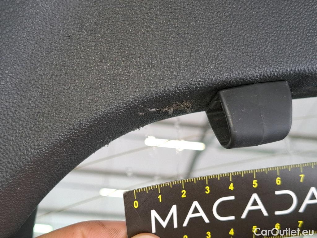  Opel   Grandland X Grandland X Elegance Business 1.5 130CV BVA8 E6d #21