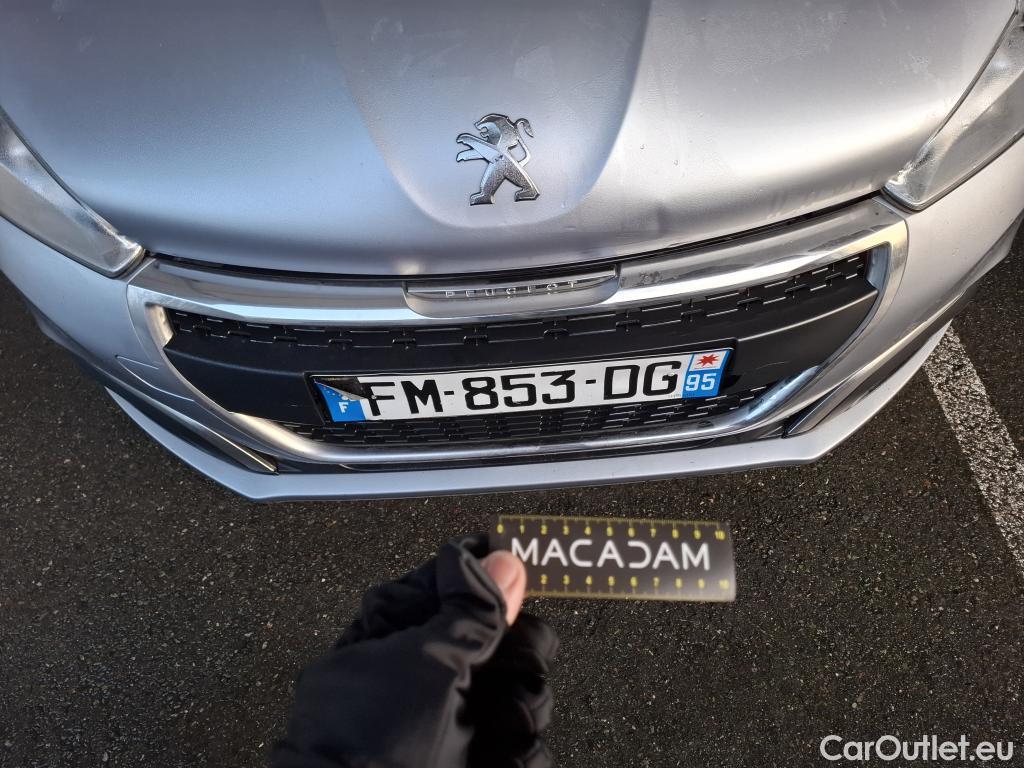  Peugeot  208  Signature 1.2 PureTech 80CV BVM5 E6dT #19