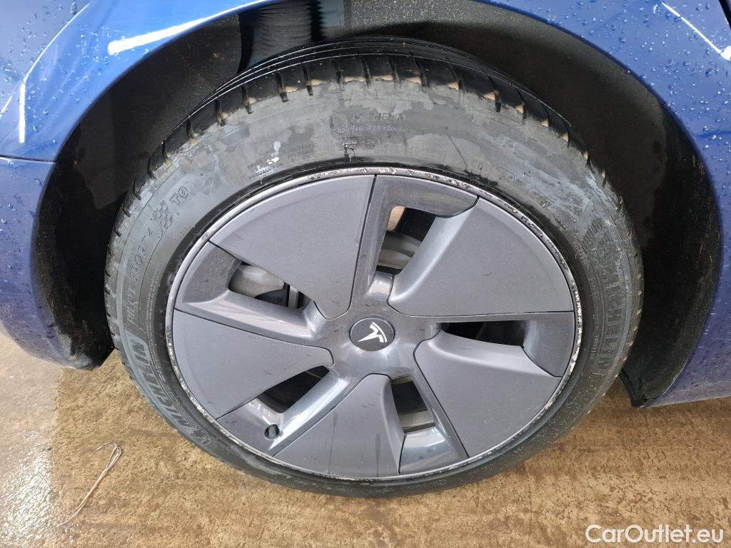  Tesla  Model 3 TESLA   2018  4P  Berline Grande Autonomie #14