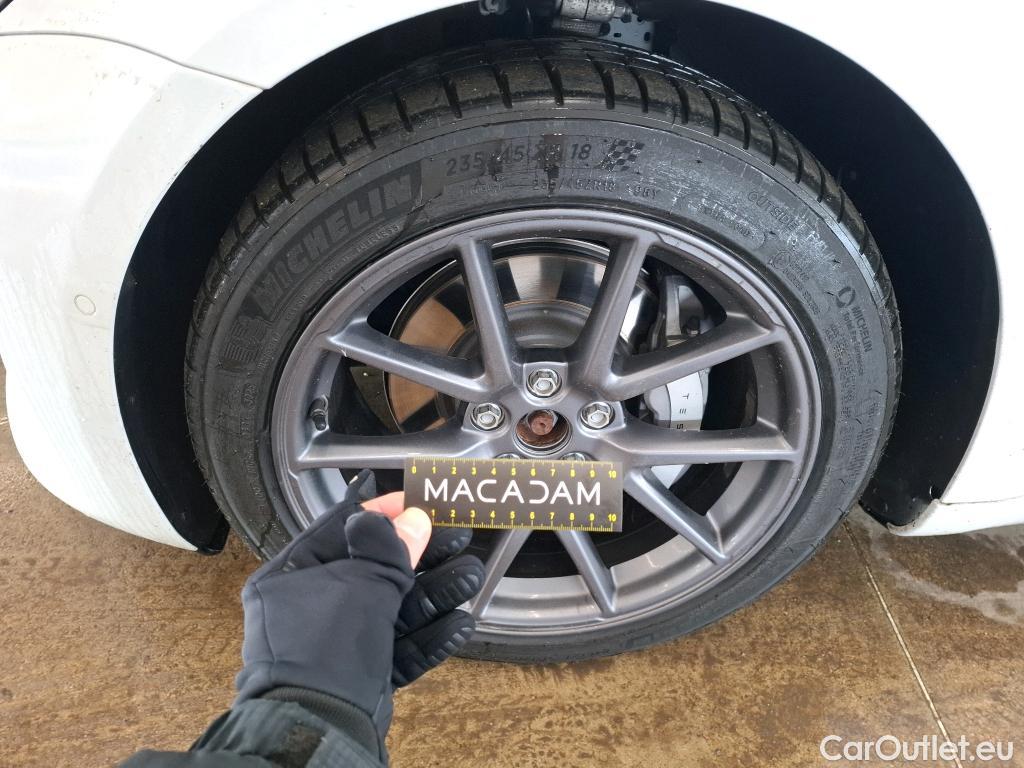  Tesla  Model 3 TESLA  / 2018 / 4P / Berline Grande Autonomie #3