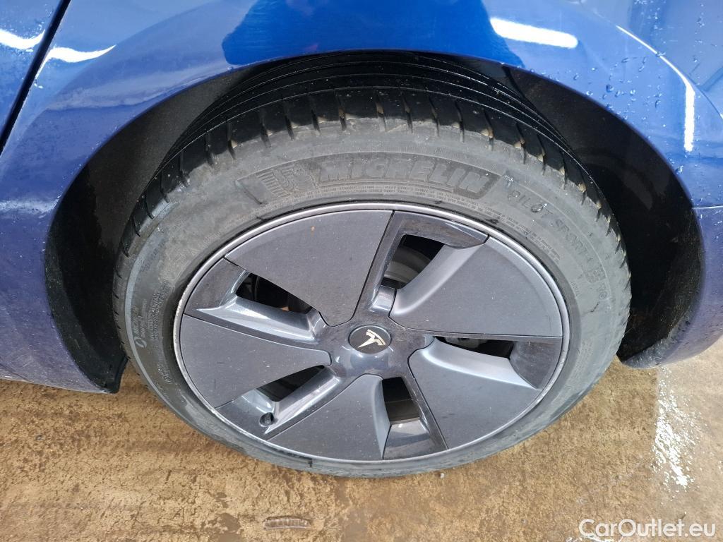  Tesla  Model 3 TESLA   2018  4P  Berline Grande Autonomie #10
