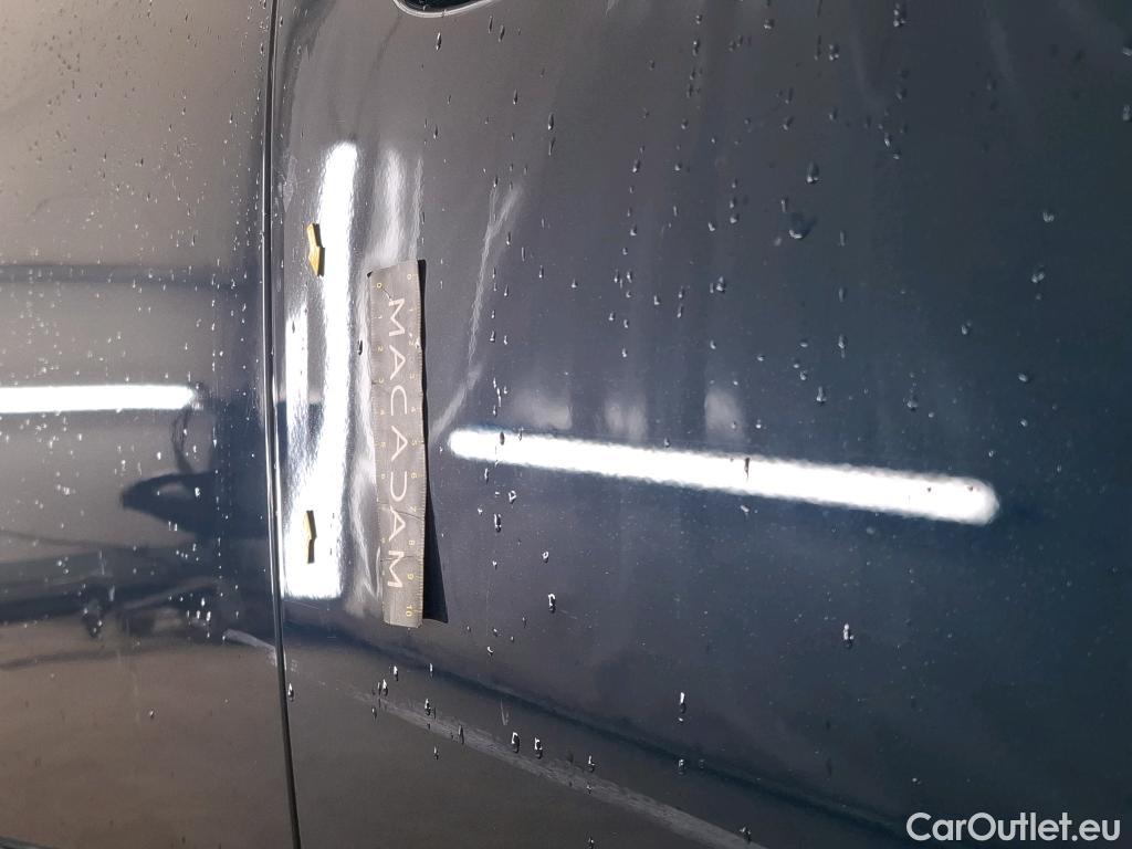  Peugeot  3008 PEUGEOT  / 2020 / 5P / SUV 1.6 HYBRID 225 E-EAT8 Allure Pack #3