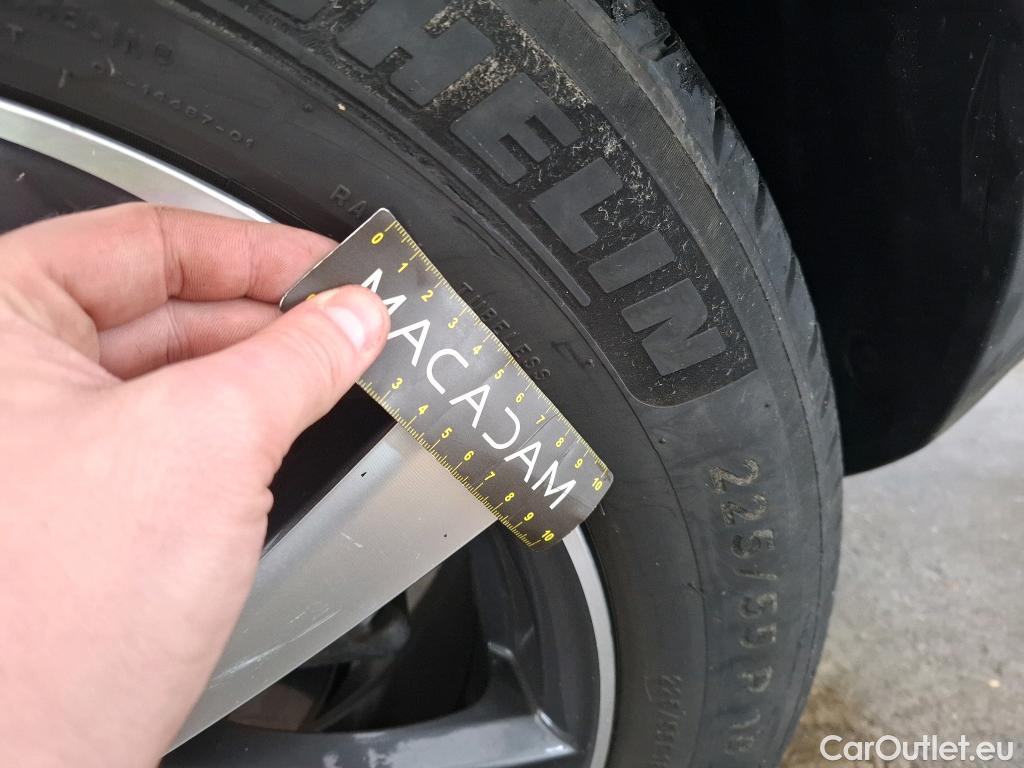  Peugeot  3008 PEUGEOT  / 2020 / 5P / SUV 1.6 HYBRID 225 E-EAT8 Allure Pack #8