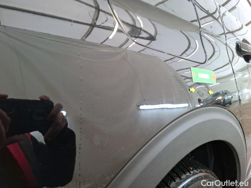  Peugeot  5008  GT Line 1.5 HDi 130CV BVA8 7 Sieges E6dT #8