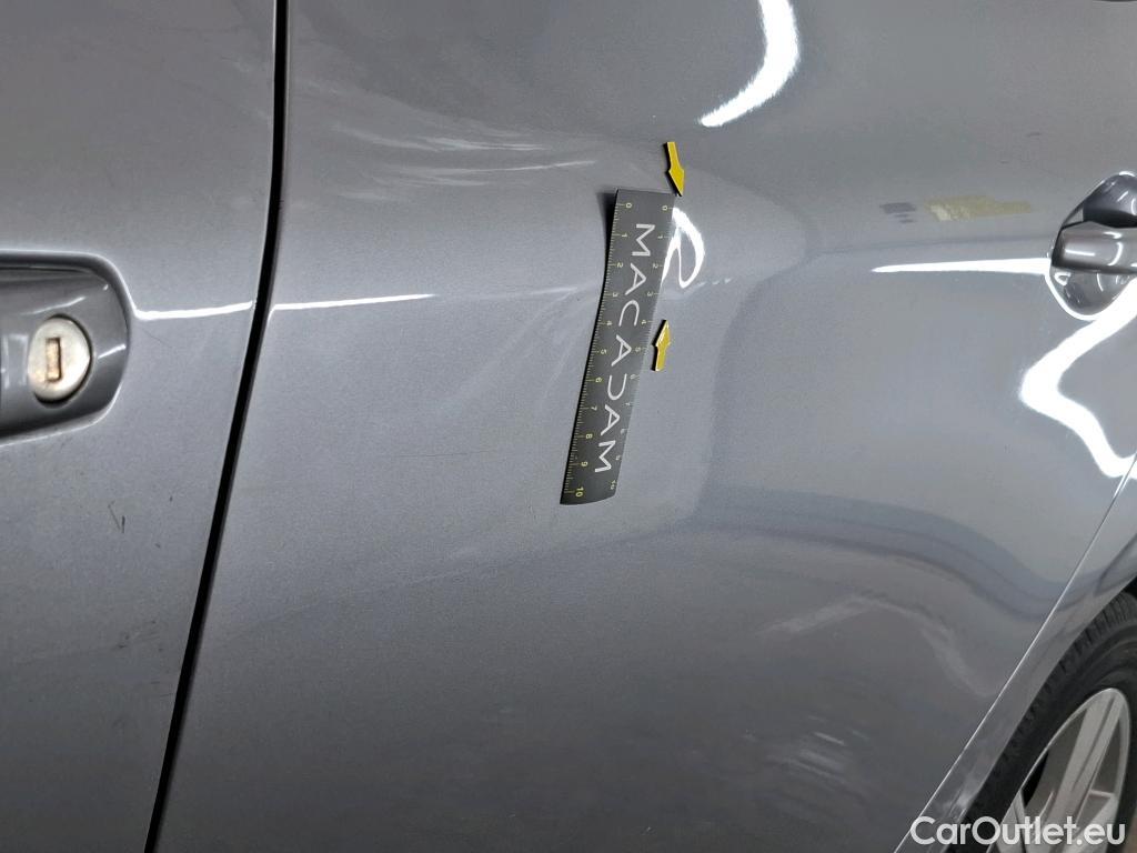  Peugeot  208  Signature 1.2 PureTech 80CV BVM5 E6dT #51