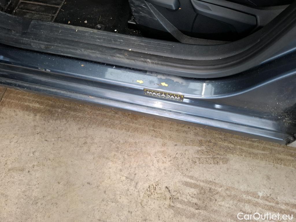  Renault  Clio  V Business 1.0 TCe 100CV BVM5 E6dT #18