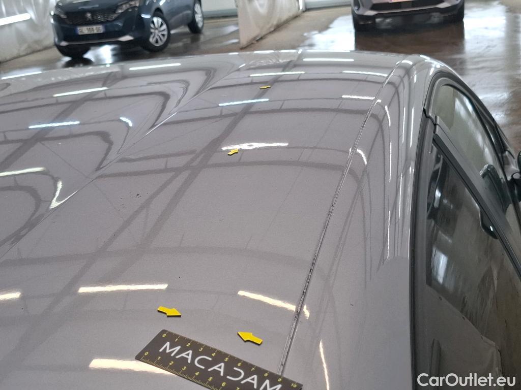  Peugeot  208  Signature 1.2 PureTech 80CV BVM5 E6dT #43