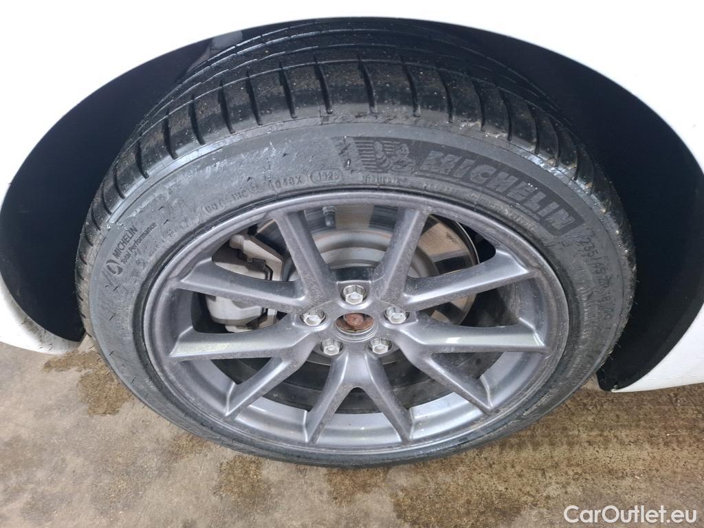  Tesla  Model 3 TESLA  / 2018 / 4P / Berline Grande Autonomie #7