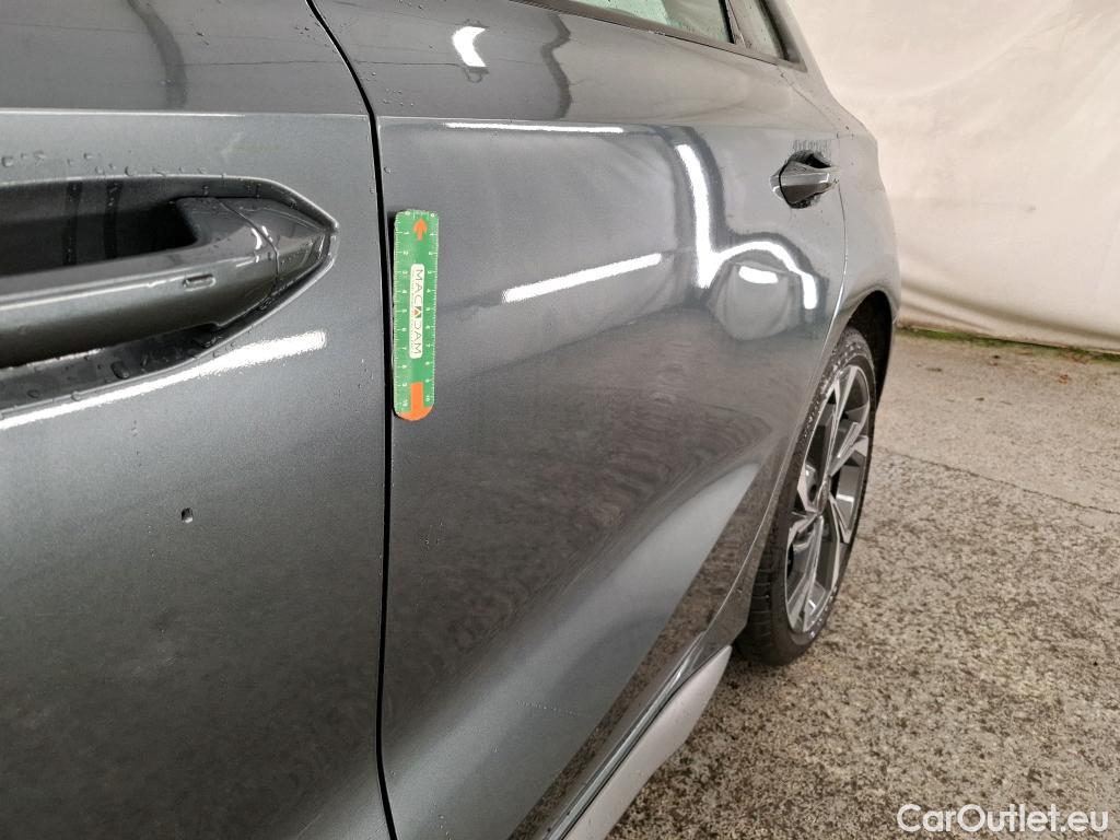  Audi  A3 AUDI  Sportback / 2020 / 5P / Berline 35 TFSI 150 MHEV S Tronic S Line #11