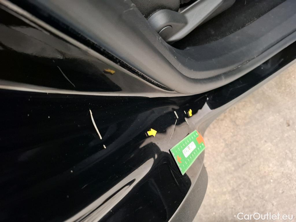  Peugeot  5008  GT Line 1.5 HDi 130CV BVA8 7 Sieges E6dT #14