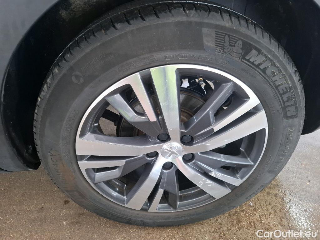  Peugeot  3008 PEUGEOT  / 2020 / 5P / SUV 1.6 HYBRID 225 E-EAT8 Allure Pack #7