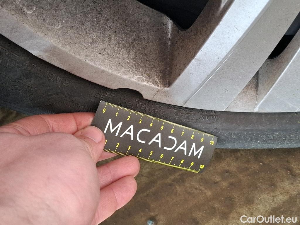  Peugeot  208  Signature 1.2 PureTech 80CV BVM5 E6dT #56