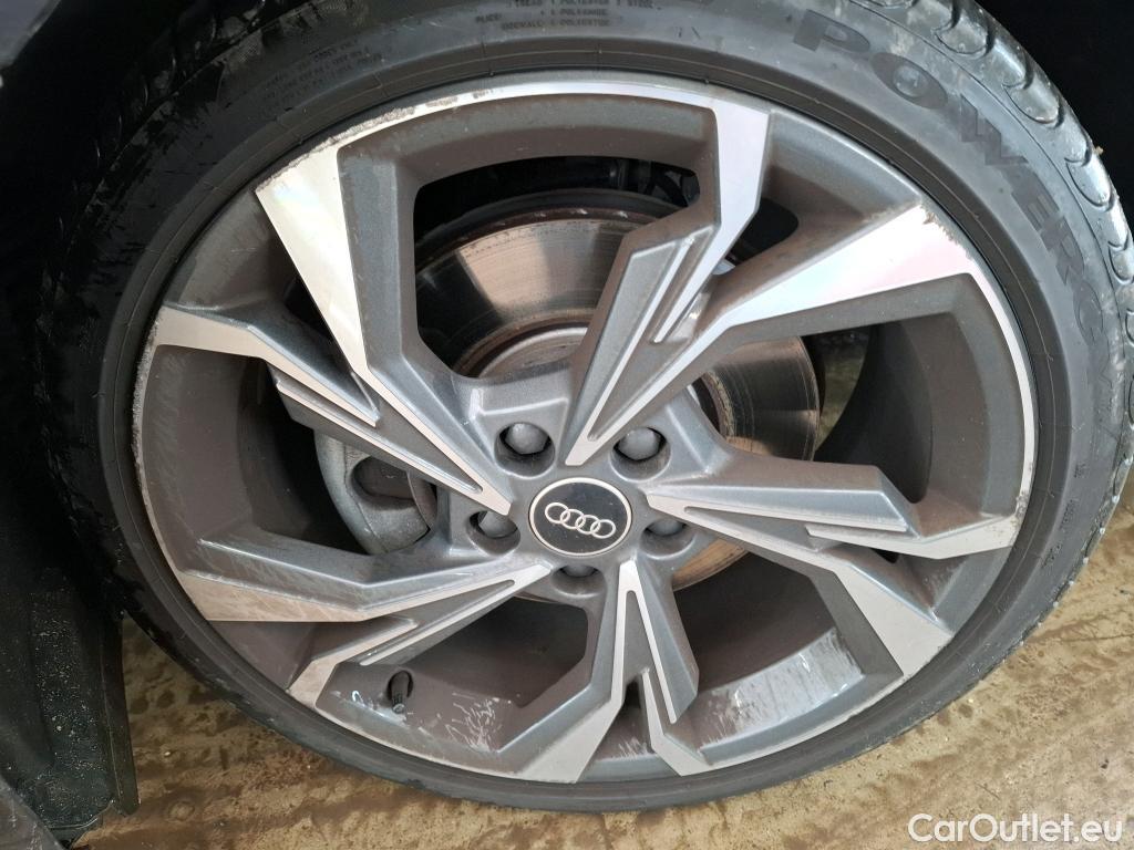  Audi  A3 AUDI  Sportback / 2020 / 5P / Berline 40 TFSI e 204 S Tronic S Line #13