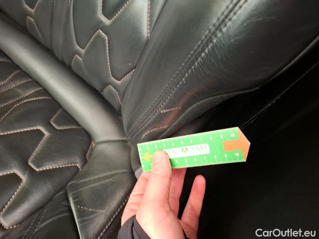  Peugeot  5008  GT Line 1.5 HDi 130CV BVA8 7 Sieges E6dT #37