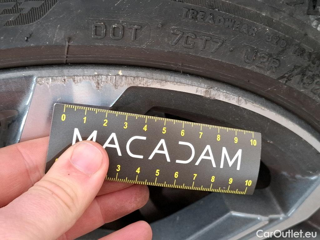  Audi  A3 AUDI  Sportback / 2020 / 5P / Berline 40 TFSI e 204 S Tronic S Line #24