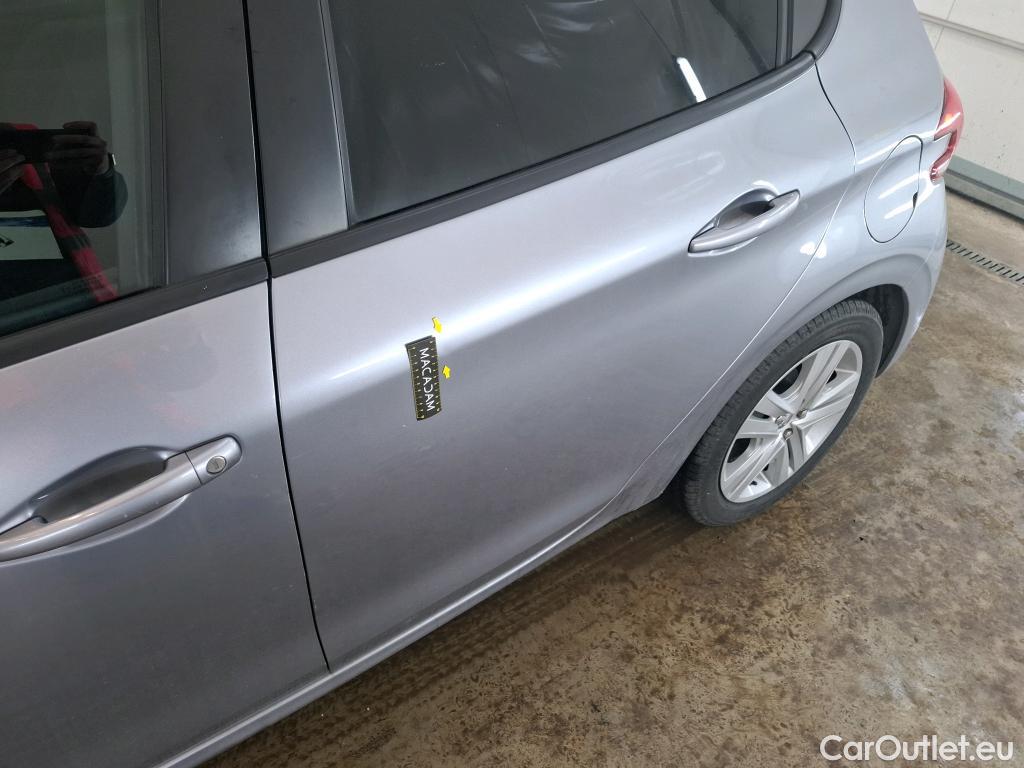  Peugeot  208  Signature 1.2 PureTech 80CV BVM5 E6dT #50