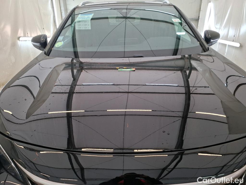  Peugeot  5008  GT Line 1.5 HDi 130CV BVA8 7 Sieges E6dT #42