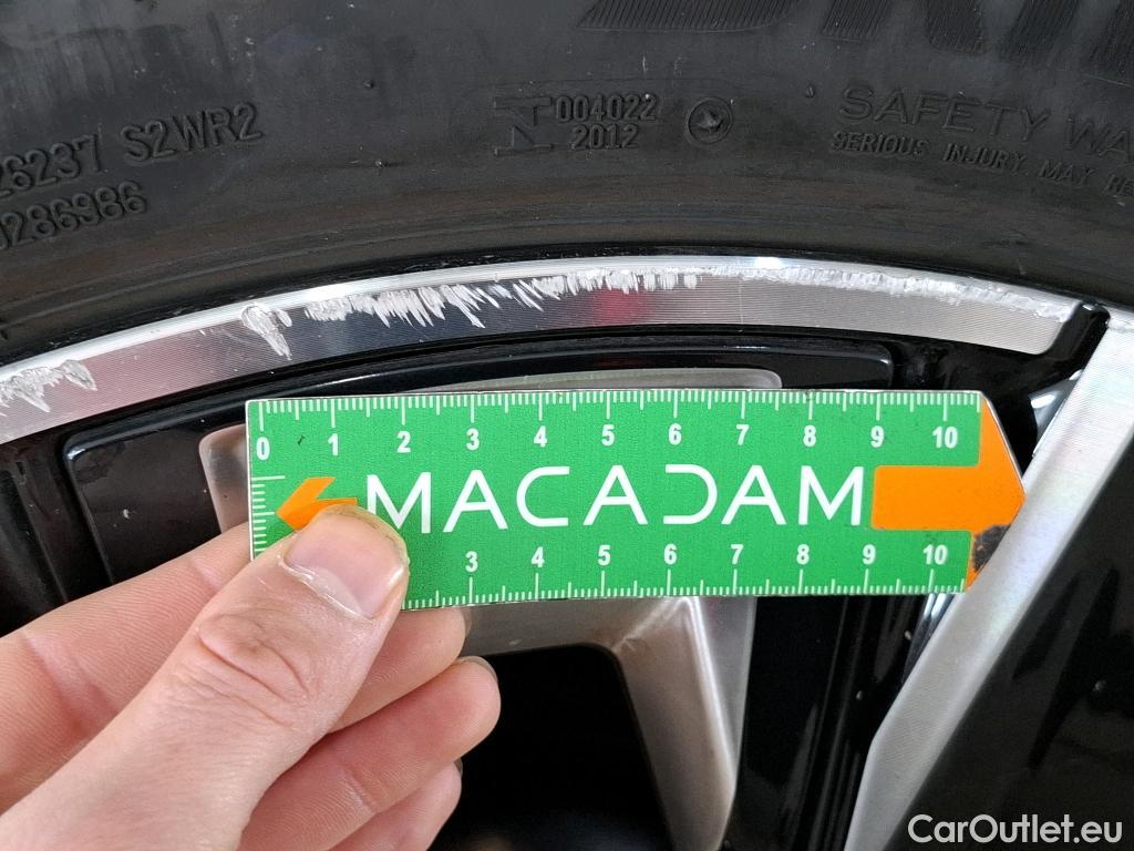  Bmw  iX3 Série  Impressive 80kWh BVA #24