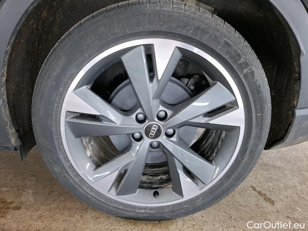  Audi  Q4 E-Tron AUDI  Sportback / 2021 / 5P / SUV Electrique 40 82 kWh #3