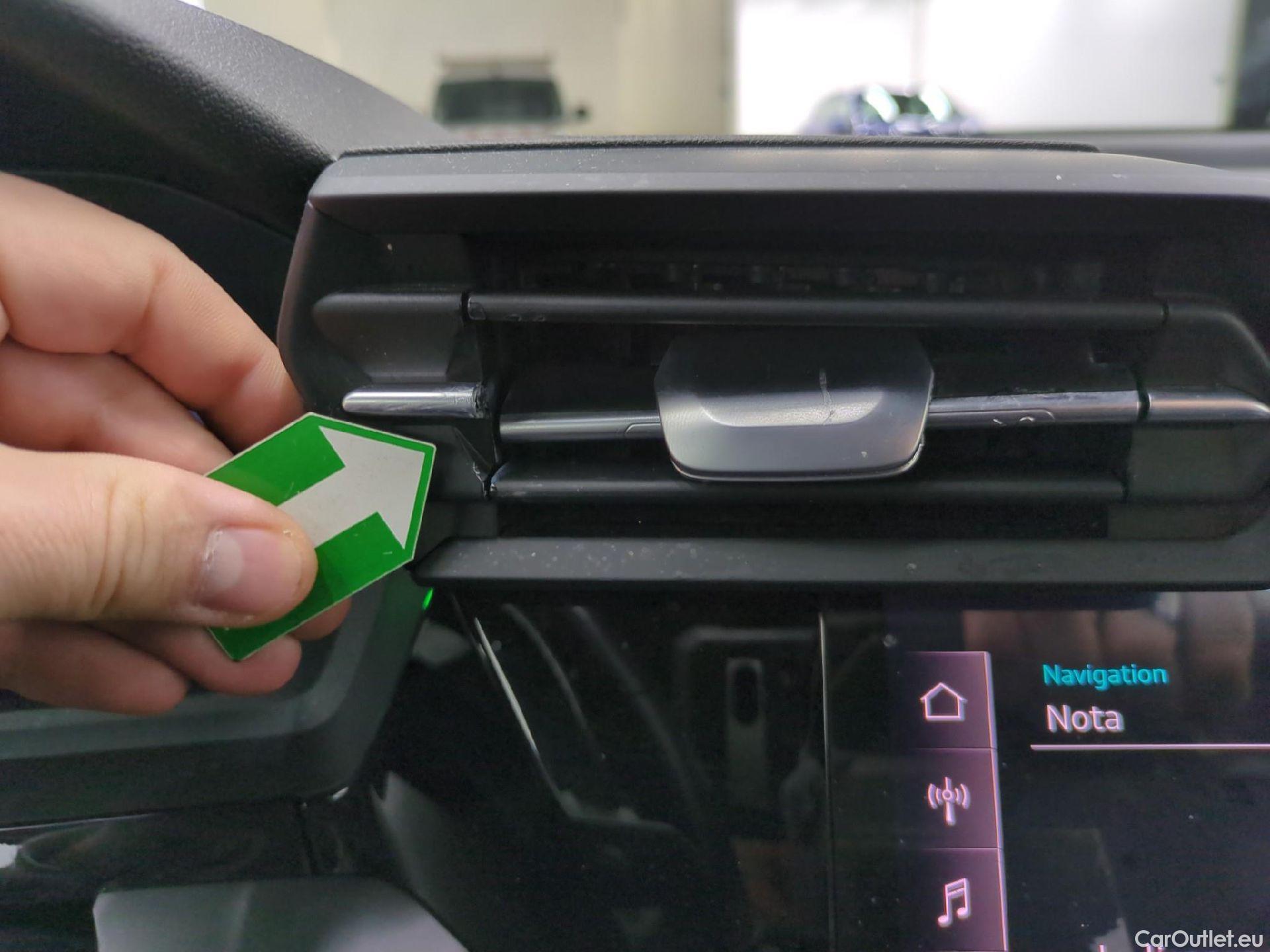  Audi  A3 AUDI  Sportback / 2020 / 5P / Berline 30 TFSI MHEV S Tronic 110 SB #2