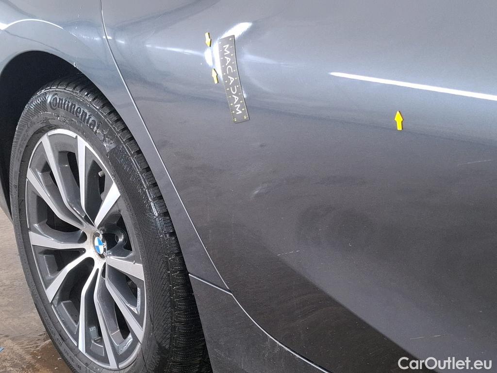  Bmw  Serie 3 BMW Série 3 Berline / 2018 / 4P / Berline 330e 292ch Business Design BVA8 Hybride #2