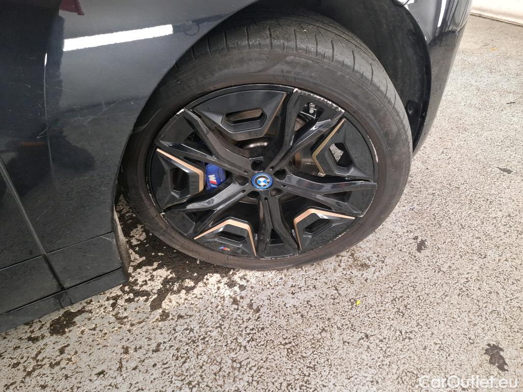  Bmw  iX Série  M60 111kWh BVA #25
