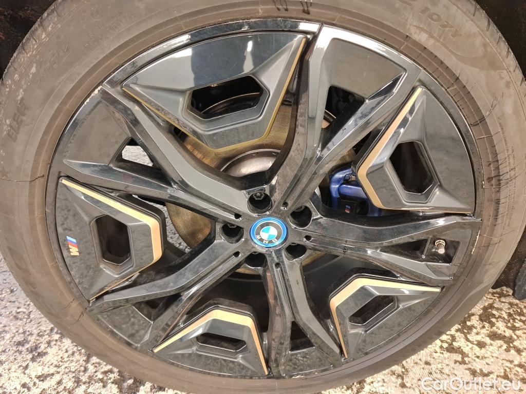  Bmw  iX Série  M60 111kWh BVA #35