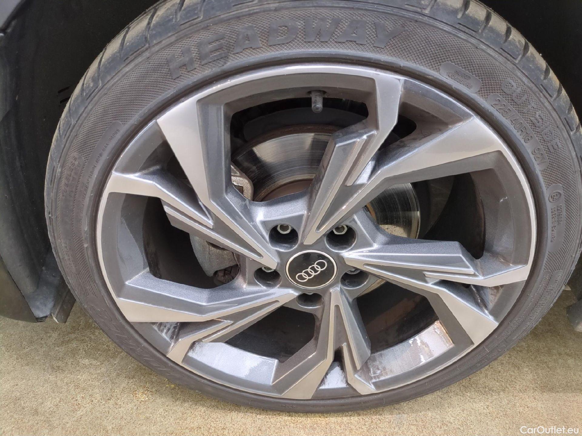  Audi  A3 AUDI  Sportback / 2020 / 5P / Berline 30 TFSI MHEV S Tronic 110 SB #8