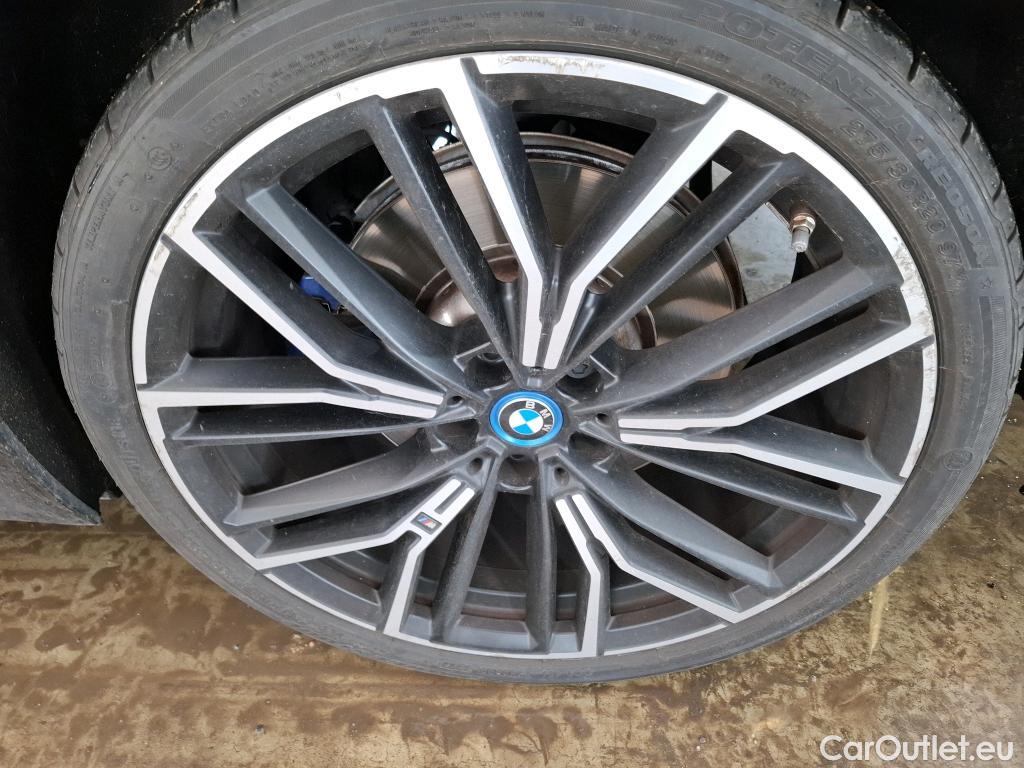  Bmw  Serie 5 BMW Série 5 / 2020 / 4P / Berline 530e 292ch M Sport BVA8 #16