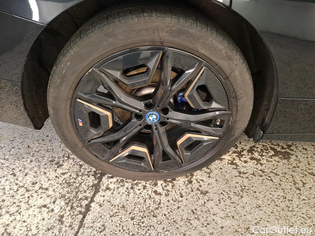  Bmw  iX Série  M60 111kWh BVA #34