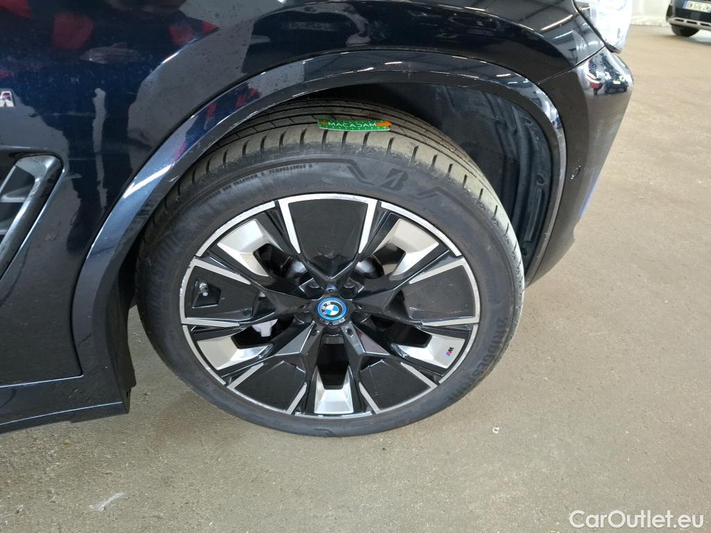  Bmw  iX3 Série  Impressive 80kWh BVA #32