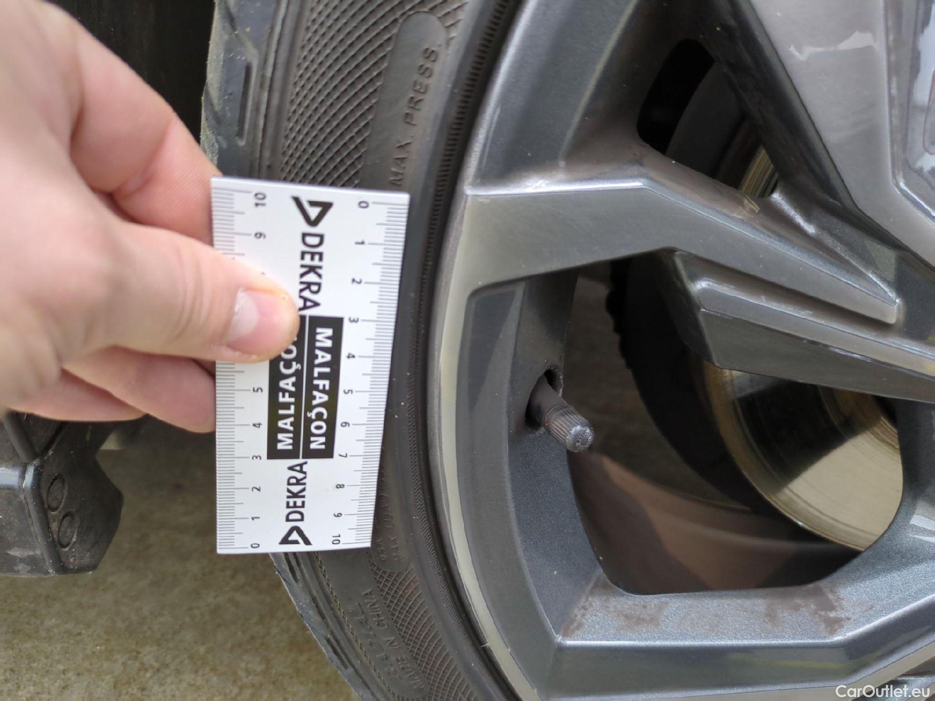  Audi  A3 AUDI  Sportback / 2020 / 5P / Berline 30 TFSI MHEV S Tronic 110 SB #5