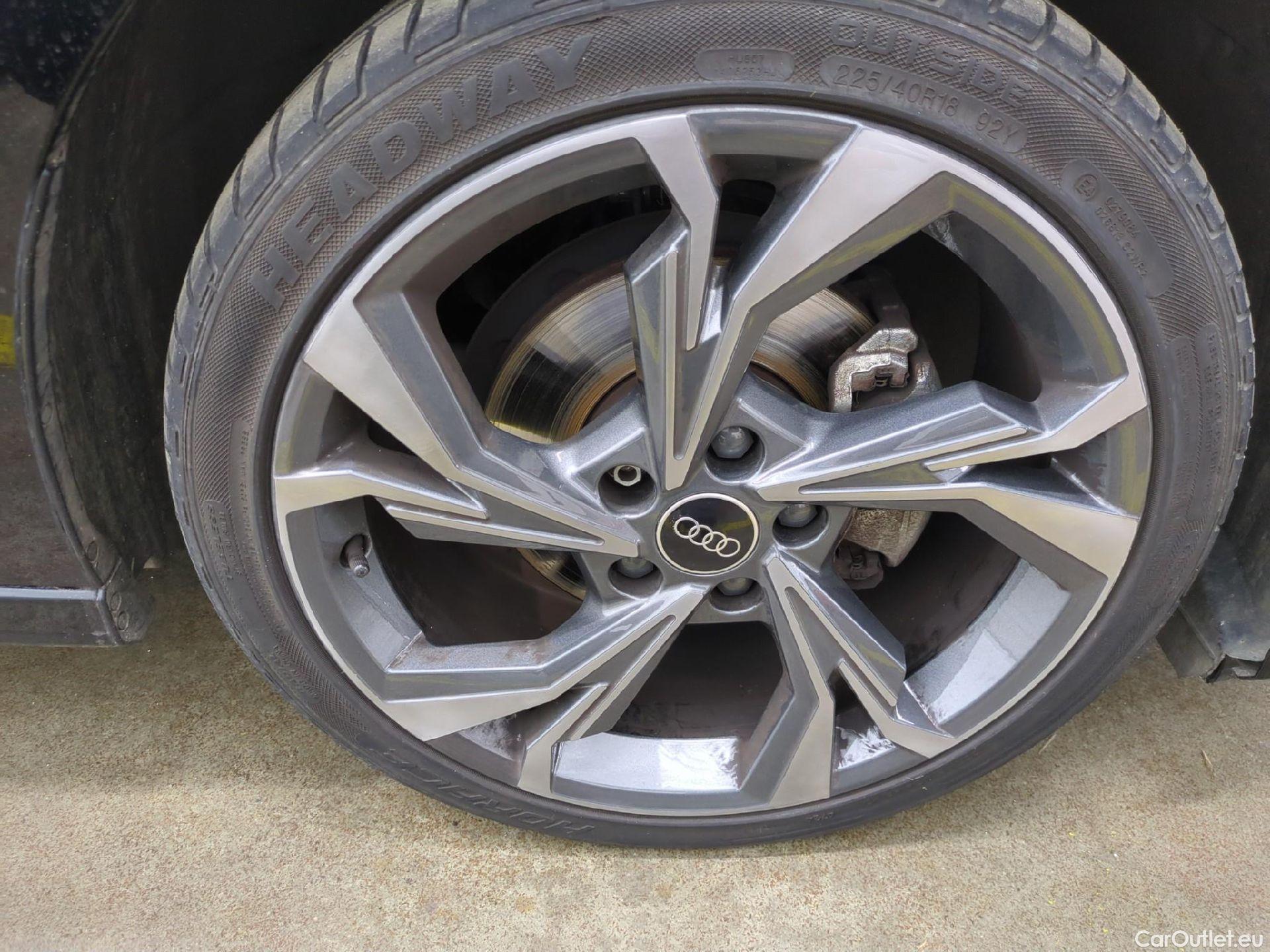  Audi  A3 AUDI  Sportback / 2020 / 5P / Berline 30 TFSI MHEV S Tronic 110 SB #6