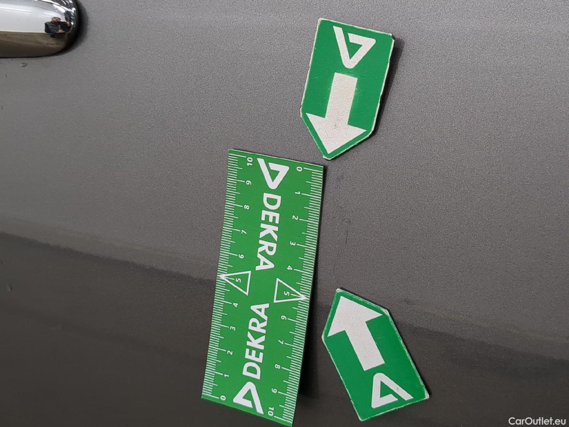  Fiat  500 FIAT C / 2015 / 2P / Cabriolet Hybrid 1.0 BSG 70 ch Dolcevita #8