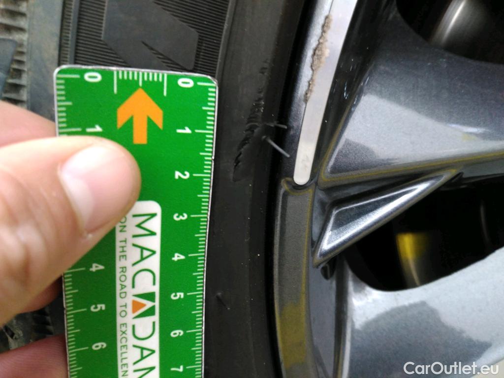  Hyundai  i30 HYUNDAI  Sport Wagon / 2020 / 5P / Break 1.0 T-GDI 120 MHEV I-MT CREATIVE SW #12