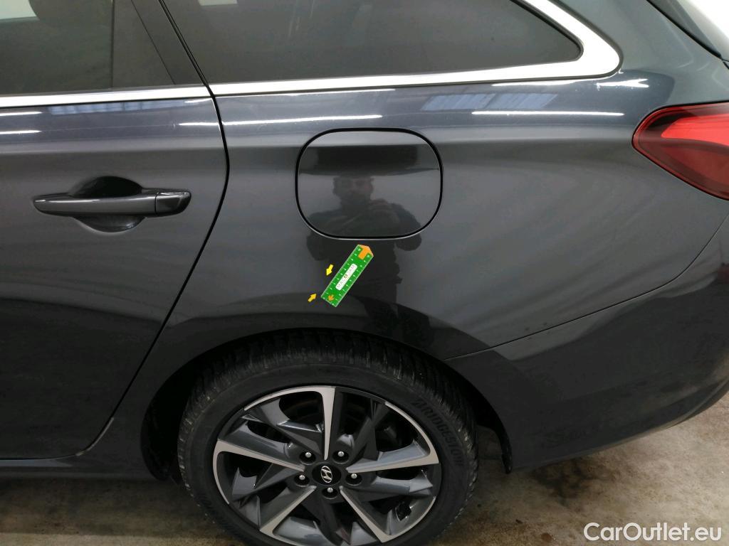  Hyundai  i30 HYUNDAI  Sport Wagon / 2020 / 5P / Break 1.0 T-GDI 120 MHEV I-MT CREATIVE SW #24