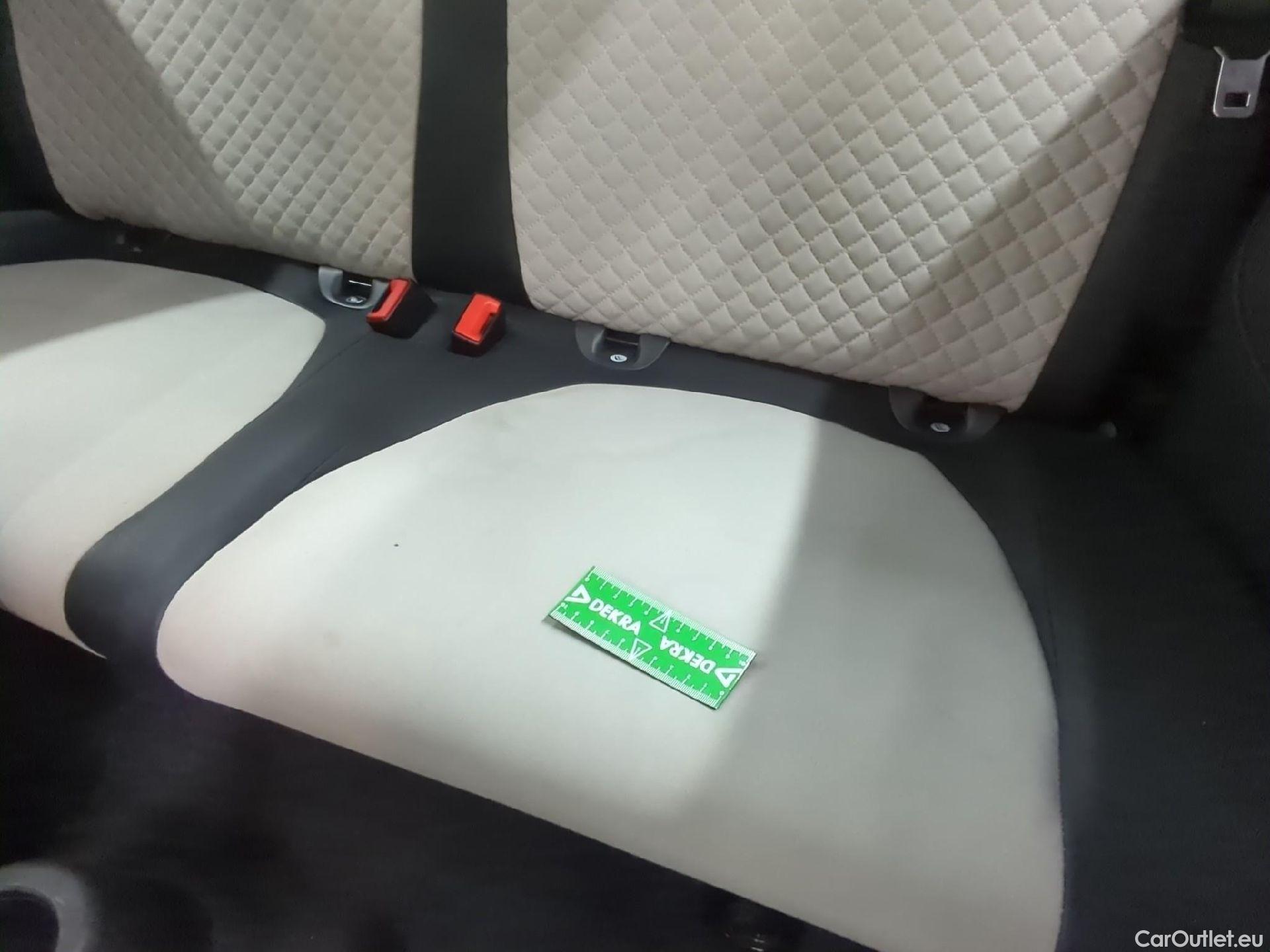  Fiat  500 FIAT C / 2015 / 2P / Cabriolet Hybrid 1.0 BSG 70 ch Dolcevita #7