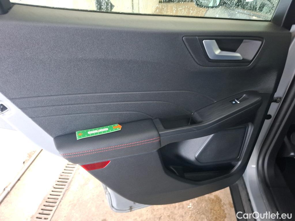  Ford  Kuga FORD  / 2019 / 5P / SUV 2.5 Dur 225 hybrid PHEV Pshi ST-Line Bus #6