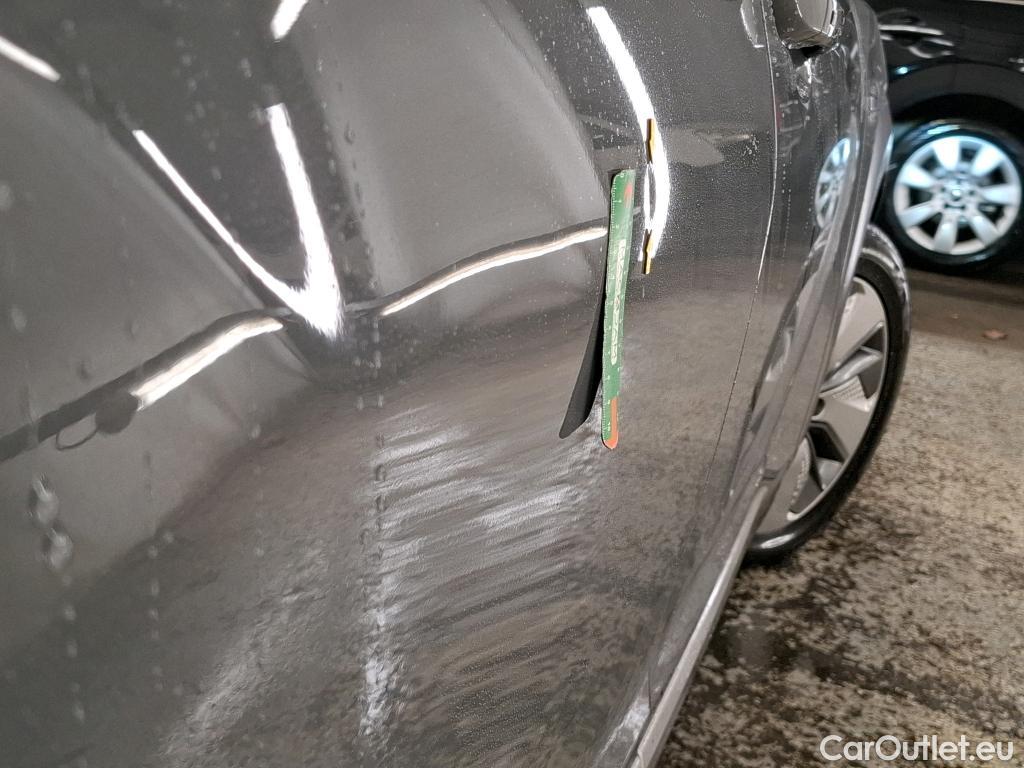  Hyundai  Konna HYUNDAI Kona 2017 5P SUV ELECTRIQUE 64 kWh 204 ch Executive #2