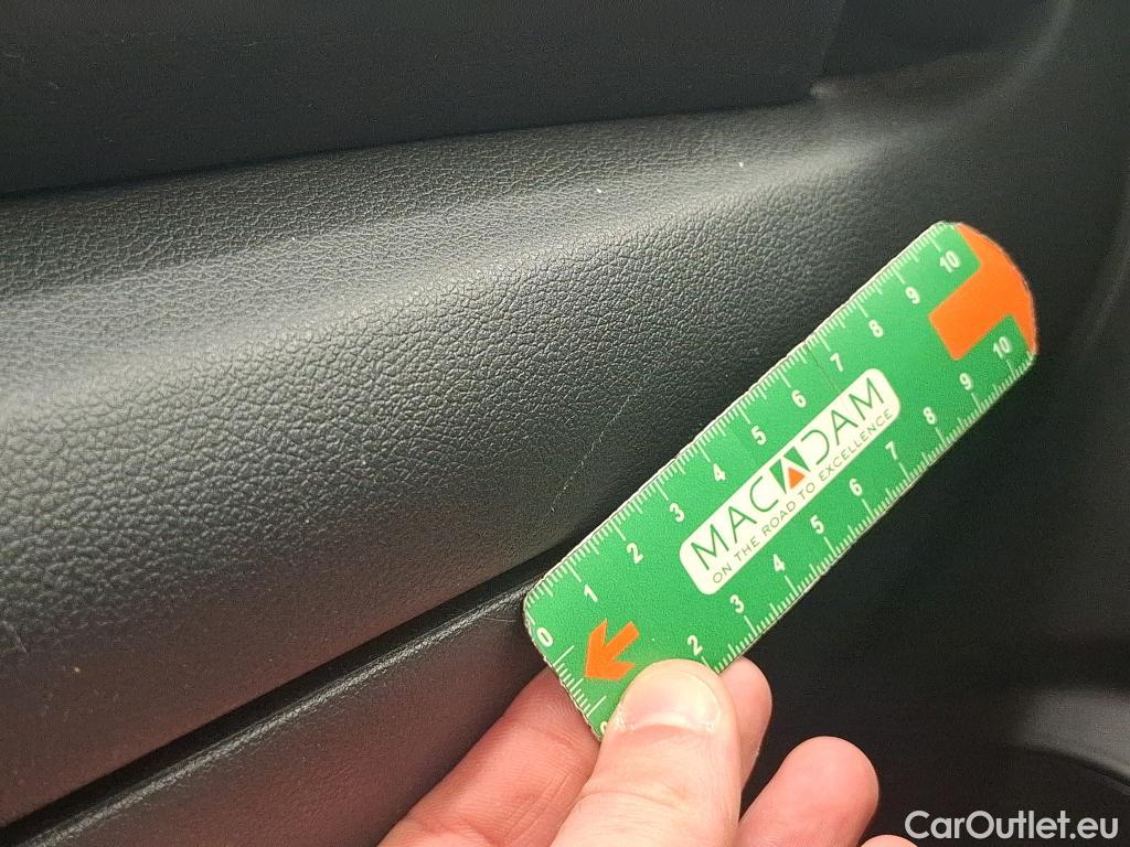  Hyundai  Konna HYUNDAI Kona / 2020 / 5P / SUV 1.6 HYBRID 141 EXECUTIVE HEV #35