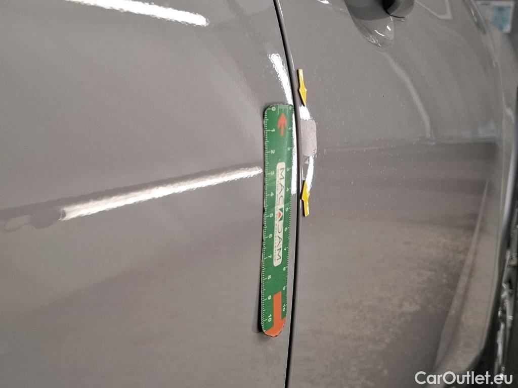  Hyundai  Konna HYUNDAI Kona / 2020 / 5P / SUV 1.6 HYBRID 141 EXECUTIVE HEV #45