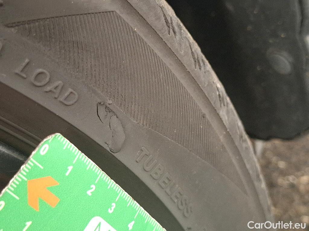  Hyundai  Konna HYUNDAI Kona / 2020 / 5P / SUV 1.6 HYBRID 141 EXECUTIVE HEV #12