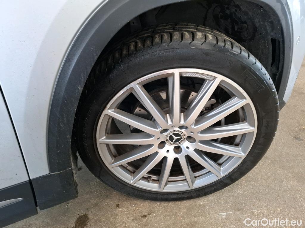  Mercedes  GLA MERCEDES-BENZ  / 2020 / 5P / SUV 1.3  250 e AMG LINE DCT #17