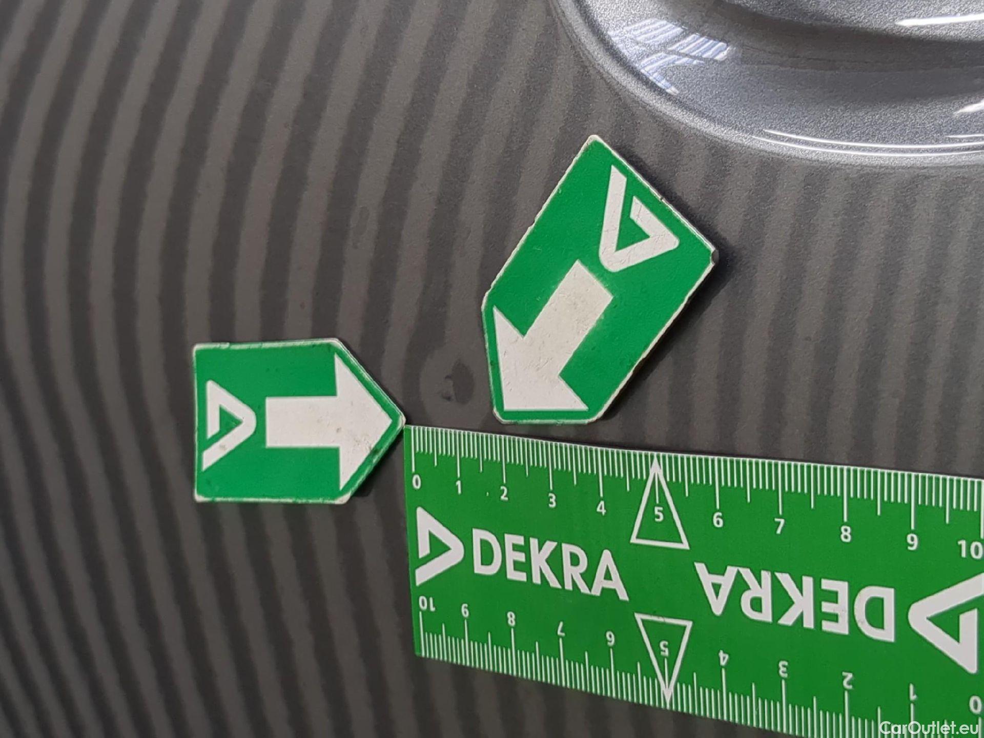  Nissan  Juke NISSAN  / 2019 / 5P / Crossover Hybrid 143 Business+ #11