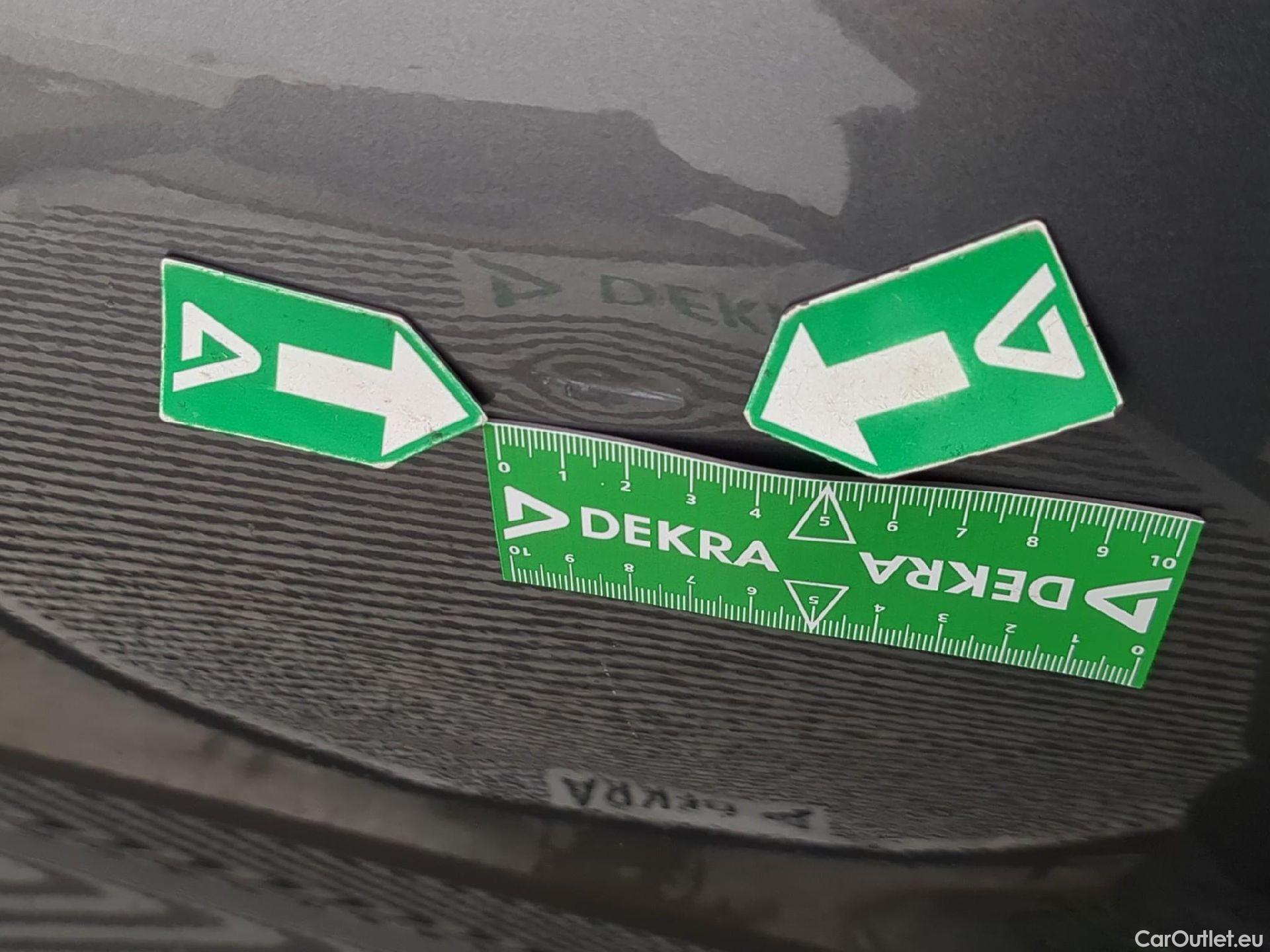  Nissan  Juke NISSAN  / 2019 / 5P / Crossover Hybrid 143 Business+ #7