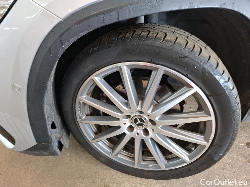  Mercedes  GLA MERCEDES-BENZ  / 2020 / 5P / SUV 1.3  250 e AMG LINE DCT #3