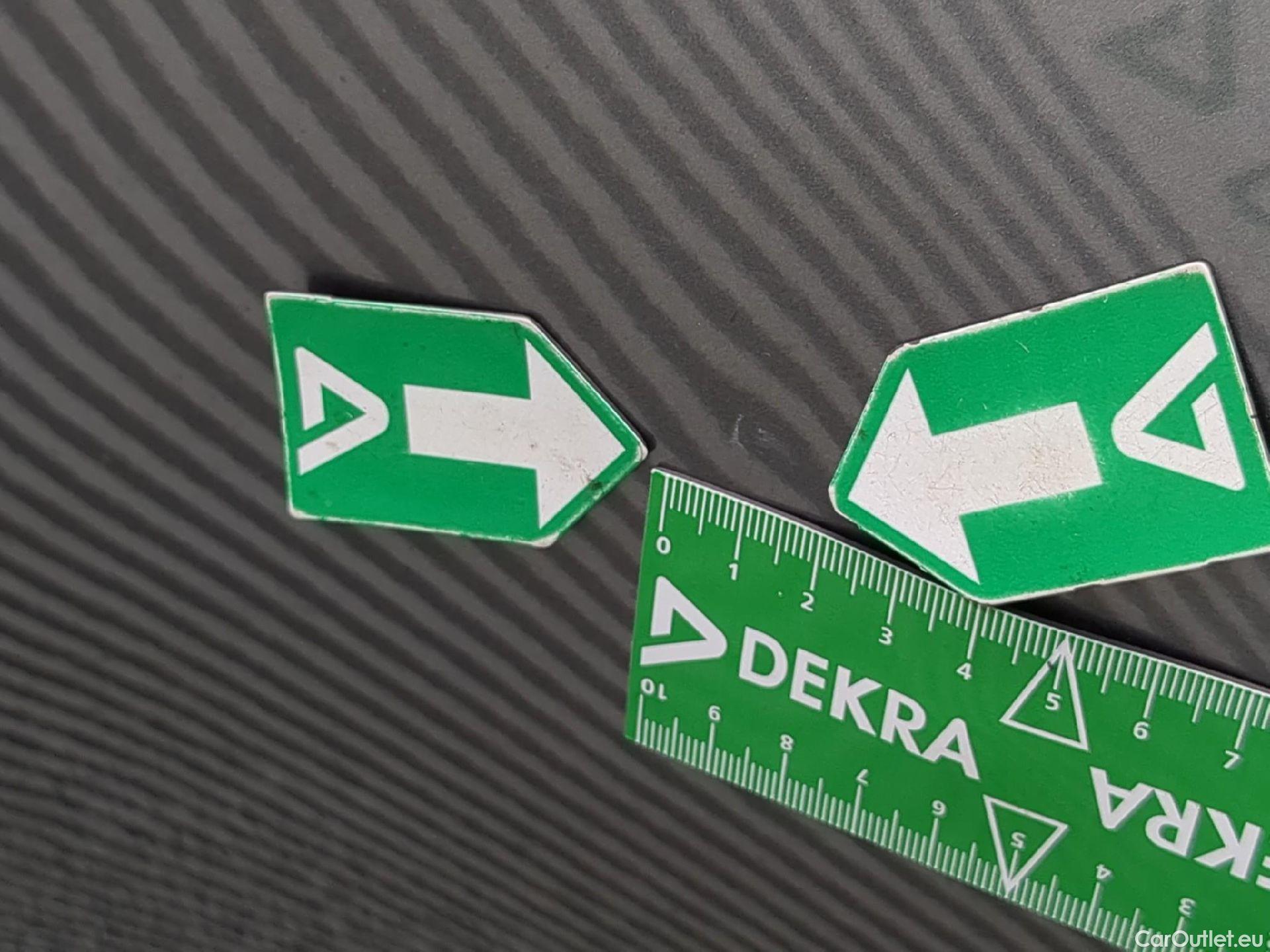  Nissan  Juke NISSAN  / 2019 / 5P / Crossover Hybrid 143 Business+ #6