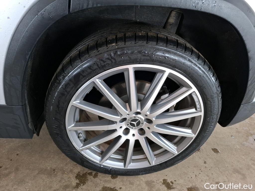  Mercedes  GLA MERCEDES-BENZ  / 2020 / 5P / SUV 1.3  250 e AMG LINE DCT #7